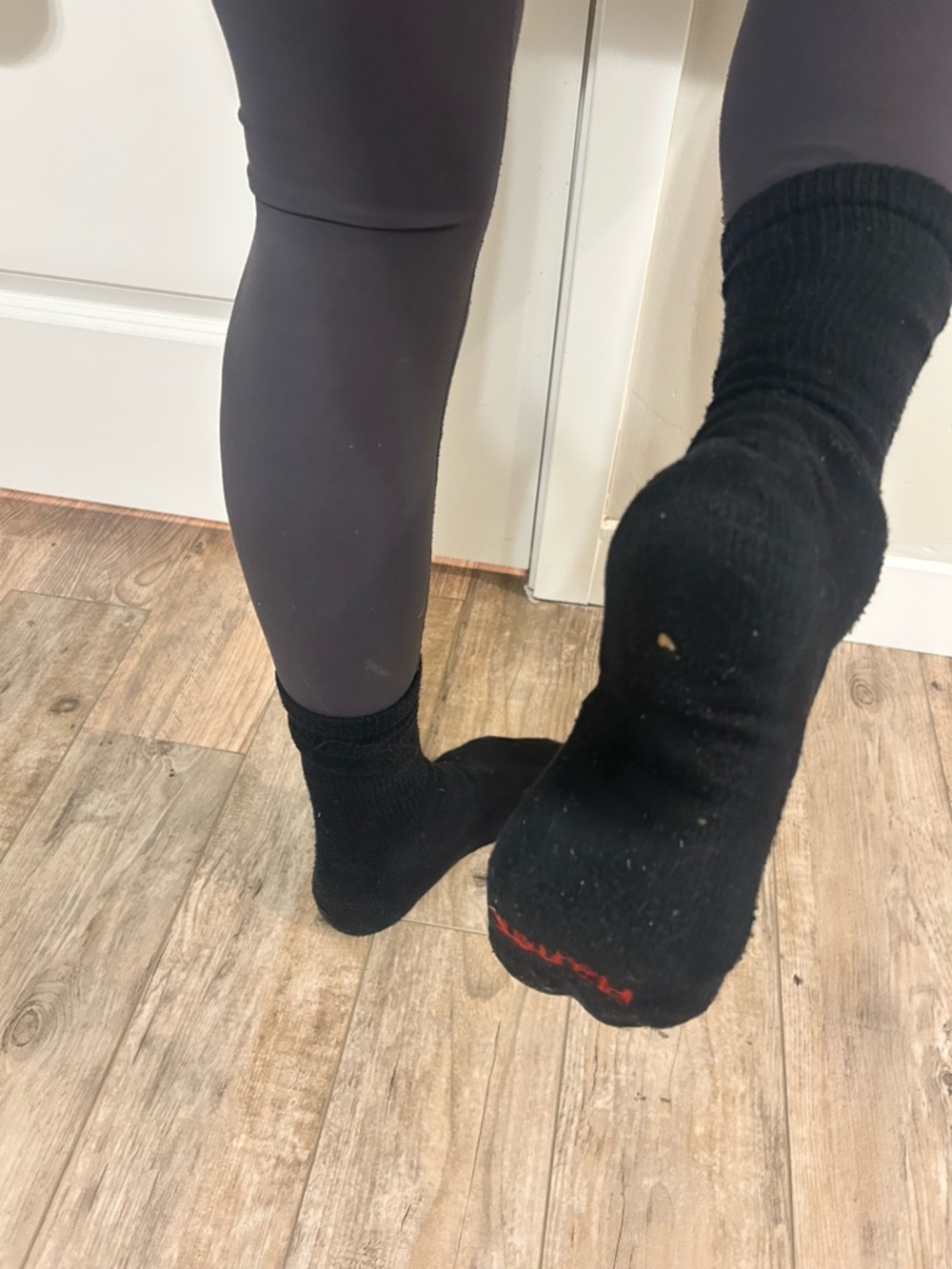 Hanes 7 Days Worn Gym Black Crew Socks - Pair - Picture 7 of 11